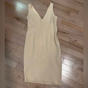 Ralph Lauren Black Label Taupe Sleeveless Sheath Fitted V Neck Pencil Dress - 2